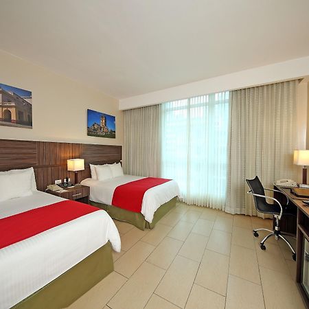 Victoria Hotel And Suites Panama 외부 사진