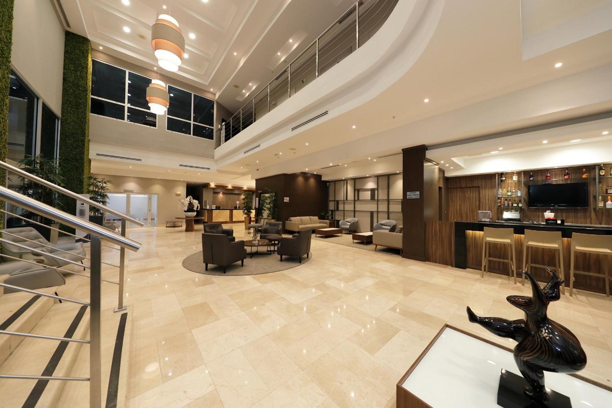 Victoria Hotel And Suites Panama 외부 사진